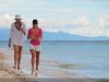 04-another-land-trip-to-a-white-sand-beach-where-the-ladies-talk-a-stroll